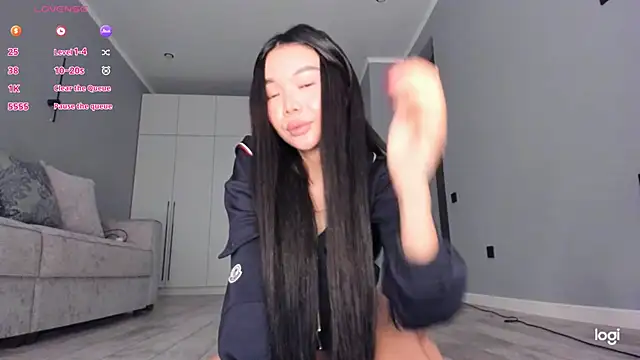 Rem Esme online show from 02.22.26