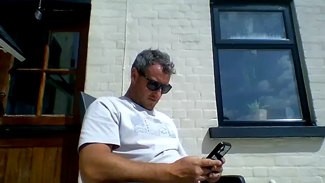 Londonlad818 online show from 06.16.26