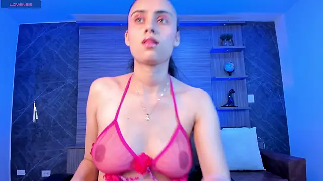 sofiapalacioss online show from 11.12.25