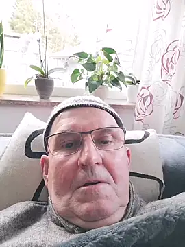 Oldmenhot66 online show from 02.28.26