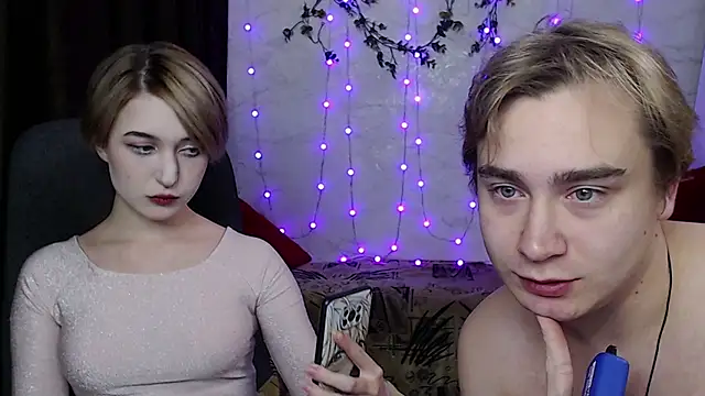 Lust4Money online show from 11.17.25