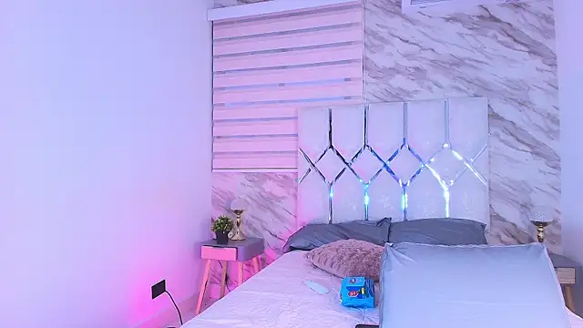 collet 1 online show from 04.25.26