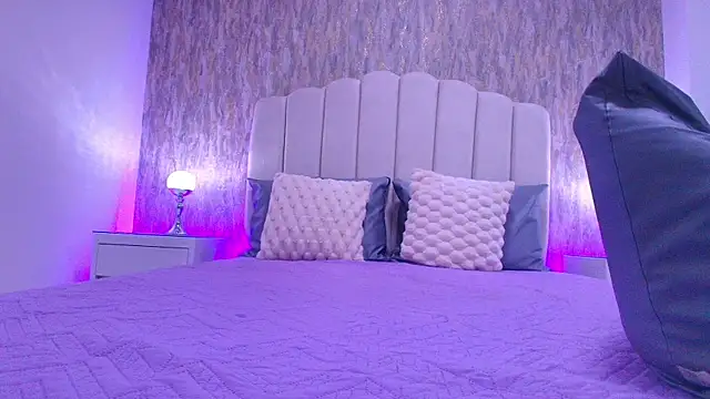 sofi hils online show from 01.08.26