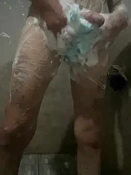 Snapshot of Efrain6996 chatting on 04.11.26 Efrain6996 online show from 04.11.26