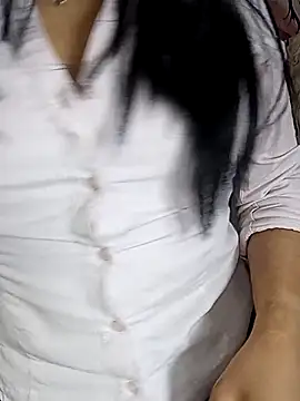 ValerieLove  online show from 09.09.25