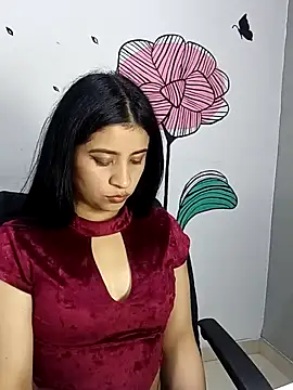 ValerieLove  online show from 10.14.25