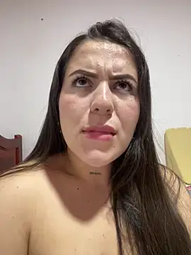 Snapshot of Sara_B_Sexual chatting on 04.09.26 Sara B Sexual online show from 04.09.26