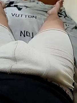 Snapshot of anis3g4 chatting on 09.28.25 anis3g4 online show from 09.28.25