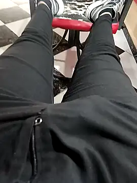 Snapshot of anis3g4 chatting on 11.04.25 anis3g4 online show from 11.04.25