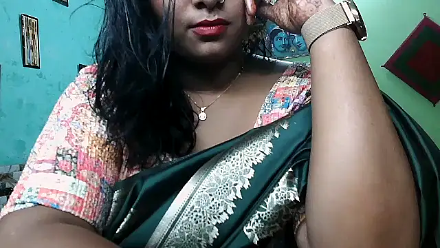 DearKimmi online show from 10.21.25