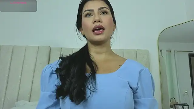 Snapshot of Paulaboterom chatting on 01.09.26 Paulaboterom online show from 01.09.26