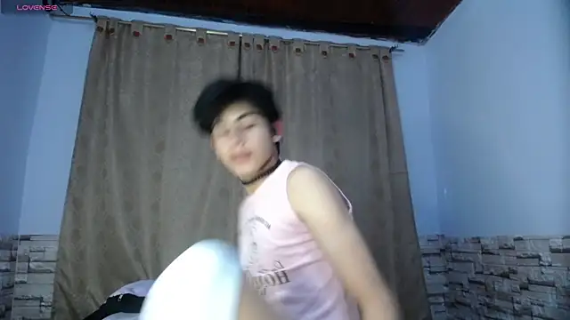 DaraKat18 online show from 10.05.25