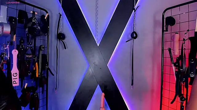 MissAlix Miah bdsm online show from 01.11.26