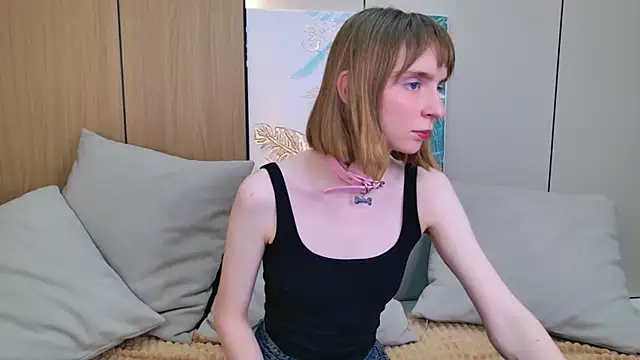 Beverly Gomes online show from 03.23.26