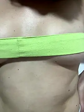 Hellena2020 online show from 11.28.25