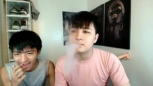 Snapshot of KentAivan chatting on 09.29.25 KentAivan online show from 09.29.25