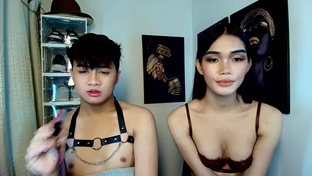 Snapshot of KentAivan chatting on 10.02.25 KentAivan online show from 10.02.25