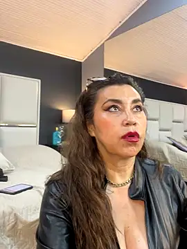 Samantha Milf   online show from 09.13.25