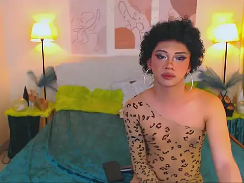 Alluring Carmela online show from 12.01.25