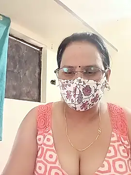 Snapshot of Your-vipasha chatting on 07.15.26 Your-vipasha online show from 07.15.26