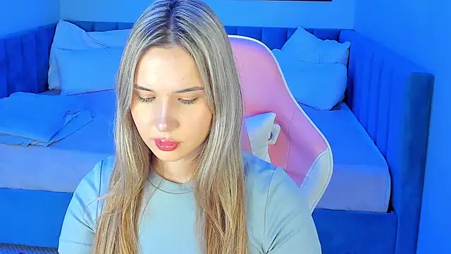 Nicoletta Cooper online show from 09.14.25