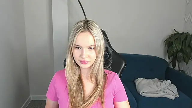 Nicoletta Cooper online show from 09.19.25