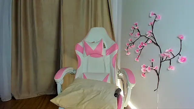 Anya Belle online show from 06.10.26