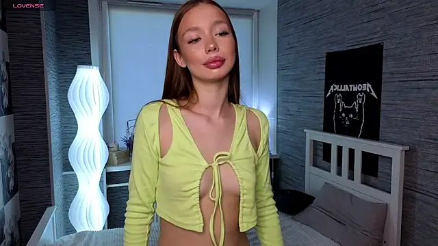 Snapshot of NedraLober chatting on 03.29.26 NedraLober online show from 03.29.26