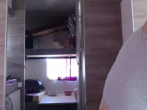 Missforever online show from 10.11.25