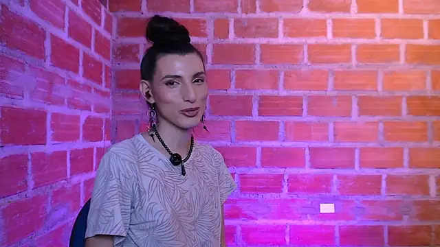 Moira-Hot online show from 02.28.26