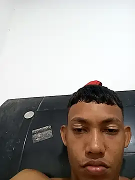 Snapshot of Brayan51_- chatting on 09.11.25 Brayan51 - online show from 09.11.25