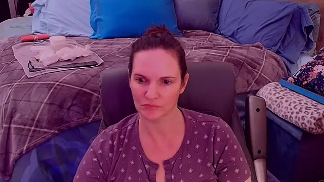 ninajaymes online show from 12.20.25