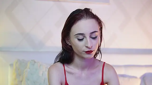 SaraiAngel online show from 09.28.25