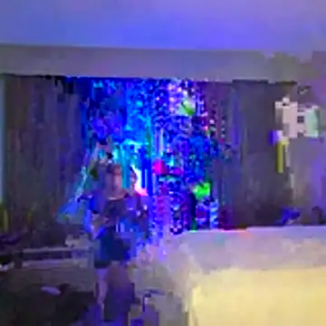 Longdongsilver 323 online show from 12.21.25