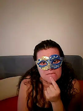 PerleRaree online show from 05.05.26