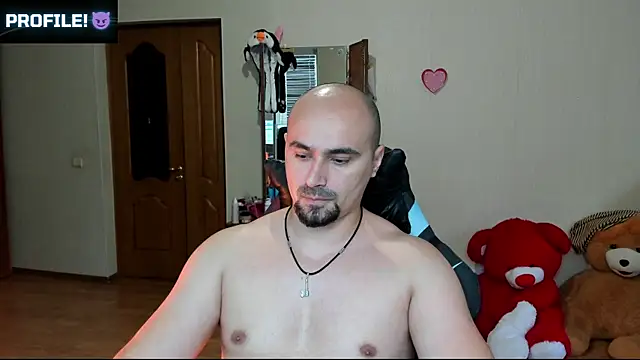 Snapshot of Gri_SH chatting on 10.18.25 Gri SH online show from 10.18.25