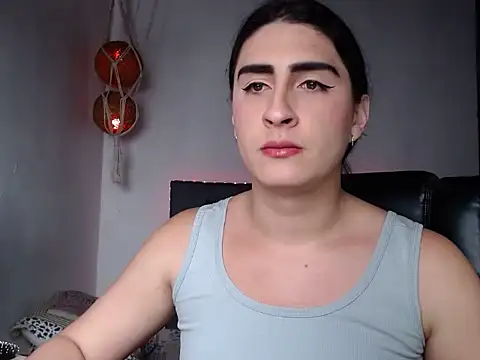 lola diez online show from 02.16.26