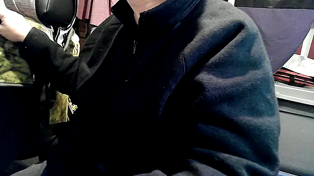 Snapshot of georgew62 chatting on 12.14.25 georgew62 online show from 12.14.25