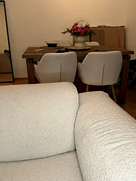 SophiiaStarr online show from 11.28.25