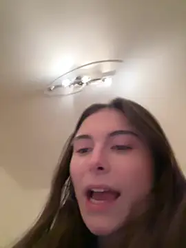 SophiiaStarr online show from 01.17.26