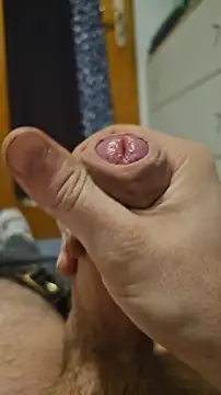 Snapshot of LAB_Secret chatting on 02.12.26 LAB Secret online show from 02.12.26