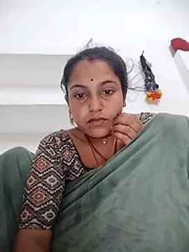 Snapshot of Sonam_shinde chatting on 02.20.26 Sonam shinde online show from 02.20.26