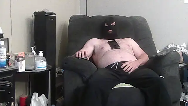 Snapshot of bigman1947 chatting on 11.03.25 bigman1947 online show from 11.03.25