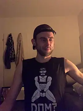 Snapshot of Marvinho9 chatting on 10.15.25 Marvinho9 online show from 10.15.25