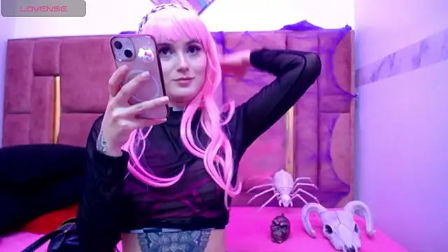 XBODTRIIPX online show from 10.25.25