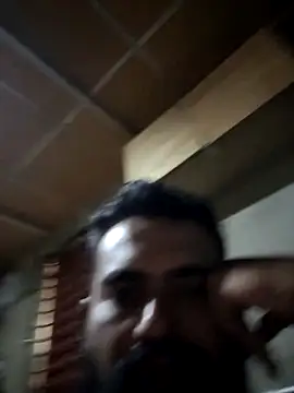 Snapshot of roshankakol chatting on 11.20.25 roshankakol online show from 11.20.25