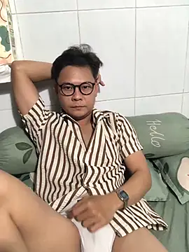 Snapshot of datnguyenvn chatting on 02.03.26 datnguyenvn online show from 02.03.26