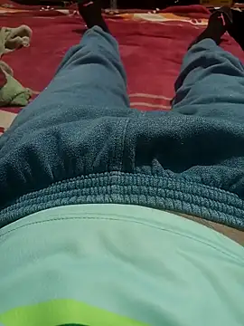 Snapshot of G_RICO chatting on 11.05.25 G RICO online show from 11.05.25