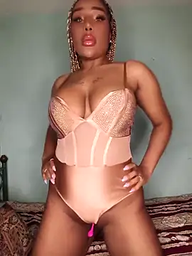 Queen Amara online show from 09.27.25