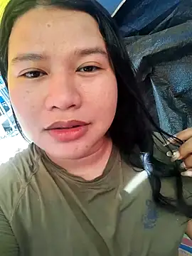 Transgender Yanna online show from 10.02.25